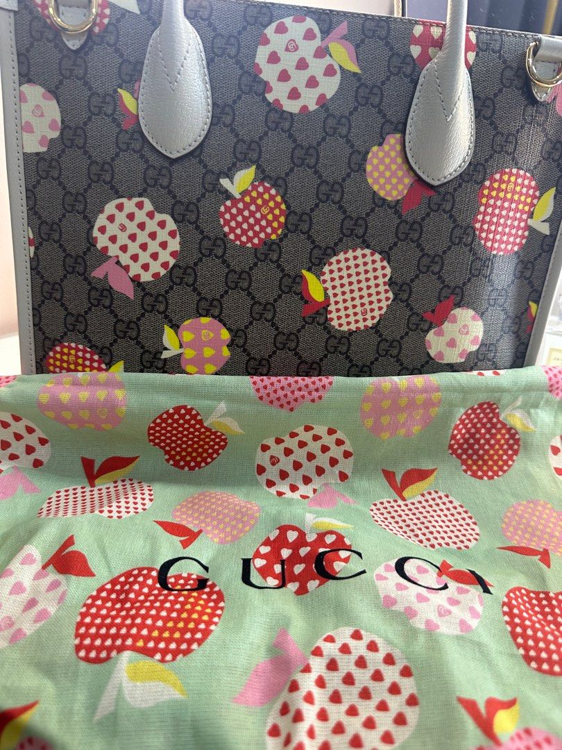 Gucci book tote sale