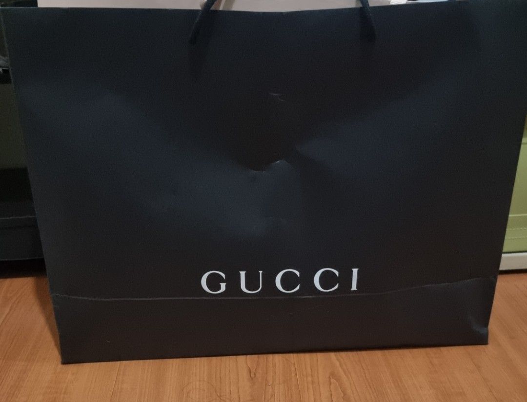 Gucci Paper Bag Large Size (Category: Luxury Accessories) located in Makati City. Submitted by jpelayo (Listing ID 1311904422, Image 1). Description: authentic gucci paper bag from Milan Italy.