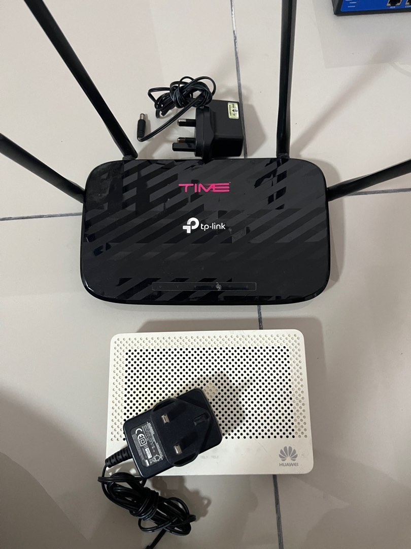 Huawei and TP-Link Router, Computers & Tech, Parts & Accessories ...