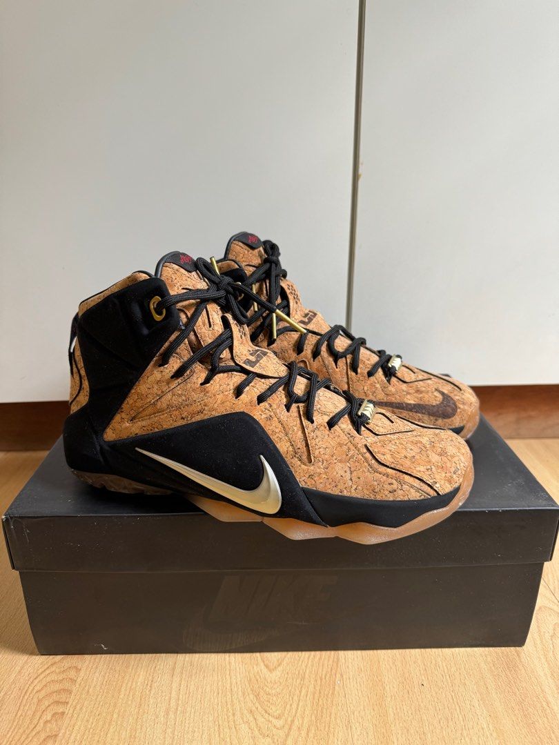 Lebron 12 corks BN free lebron 10 mint Men s Fashion Footwear Sneakers on Carousell