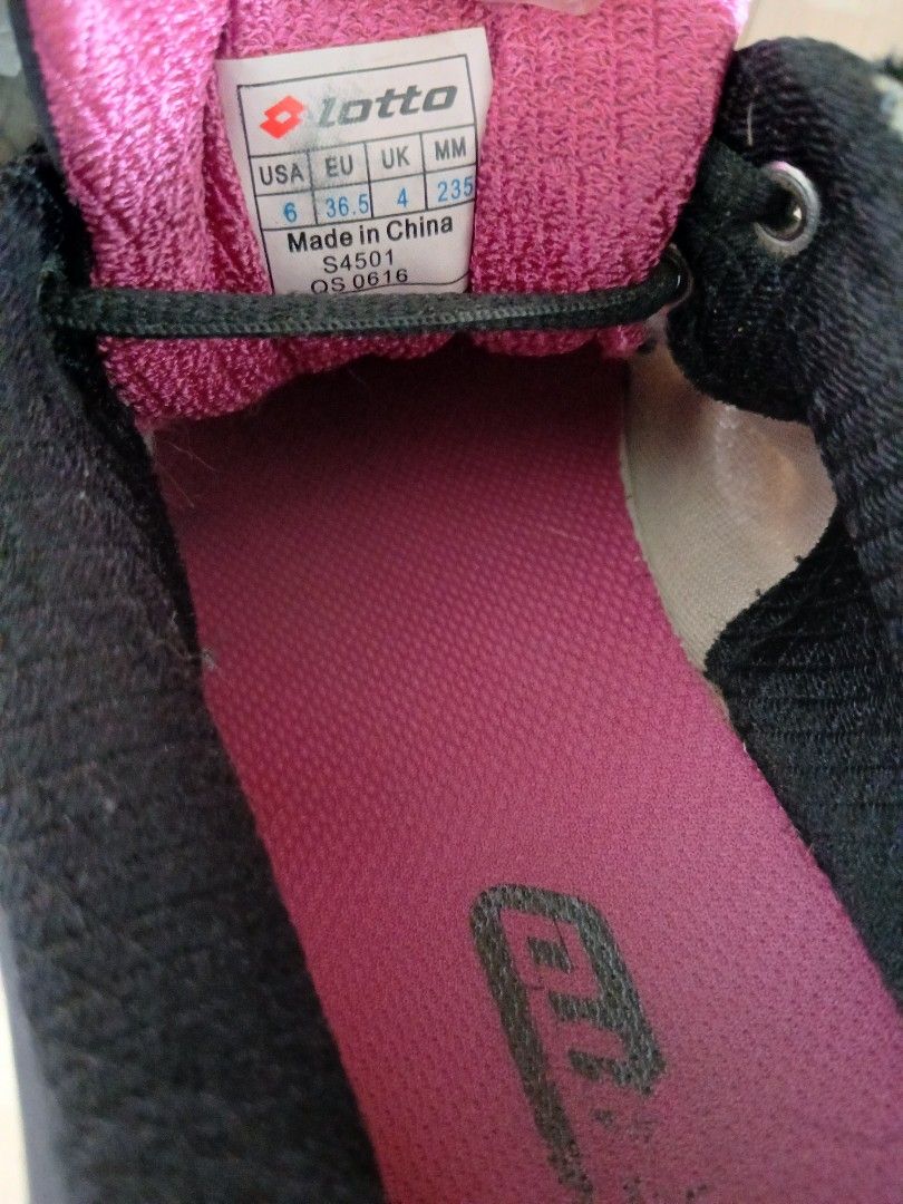 Lotto hiking sports shoes Carousell