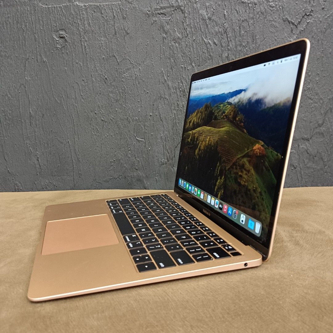 Mac Book Air 2018 256GB 8GBメモリ MacBook Air (2018) ローズ