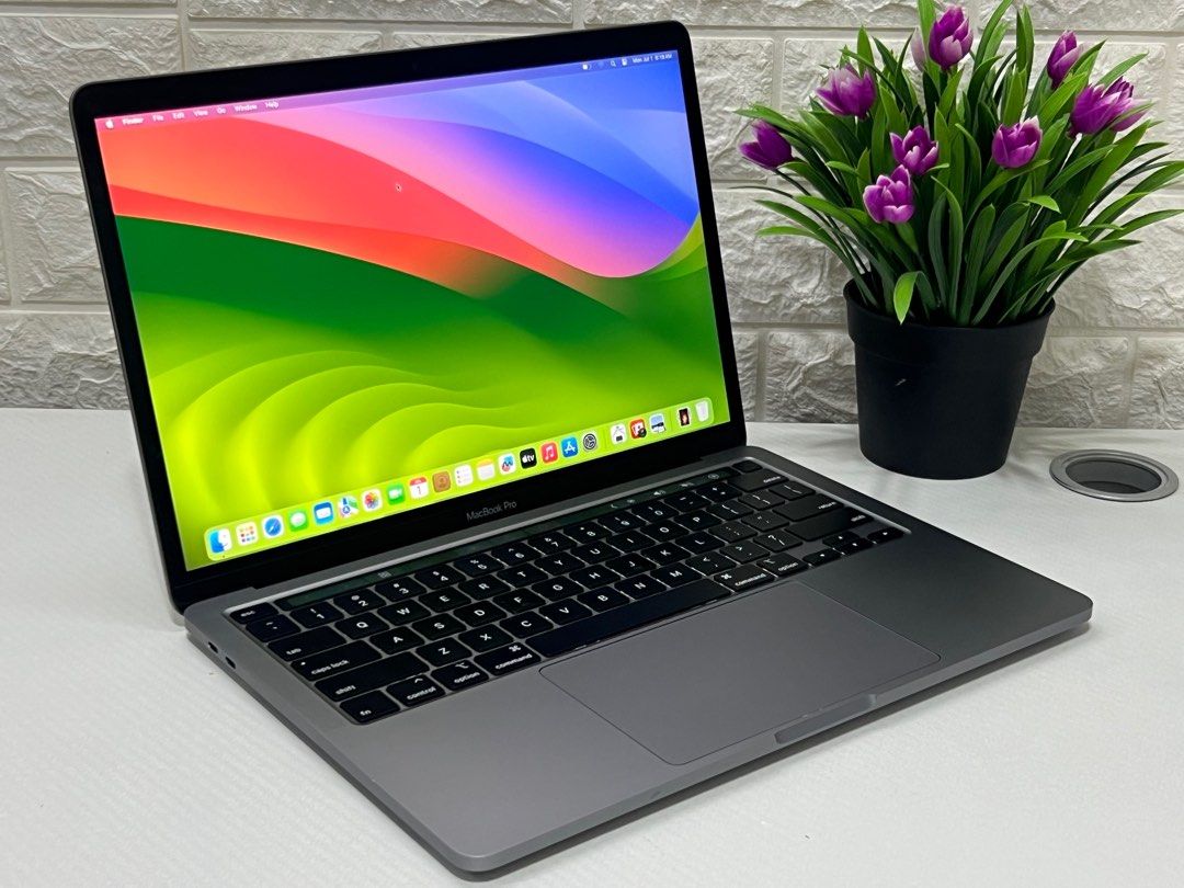 Macbook Pro 2020 (Category: Laptops & Notebooks) located in Makati City. Submitted by adm_marketing (Listing ID 1311906710, Image 2). Description: Model : Macbook Pro 2020 touch-bar i5 16GB 1TB SSD💻 Condition : Secondhand, no hidden issue, Smooth Performance Price : 42,000 Only Quick Specifications - Processor: 2.0 GHz Quad-Core intel Core i5 - 16 GB Memory RAM - 1 TB SSD Flash Storage - Backlit Keyboard - Screen Size: 13.3Inch (2560x1600) Built
