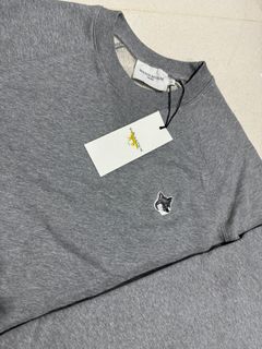 (Category: ) located in . Submitted by SupremeJapan (Listing ID 1311836138, Image 1). Description: .