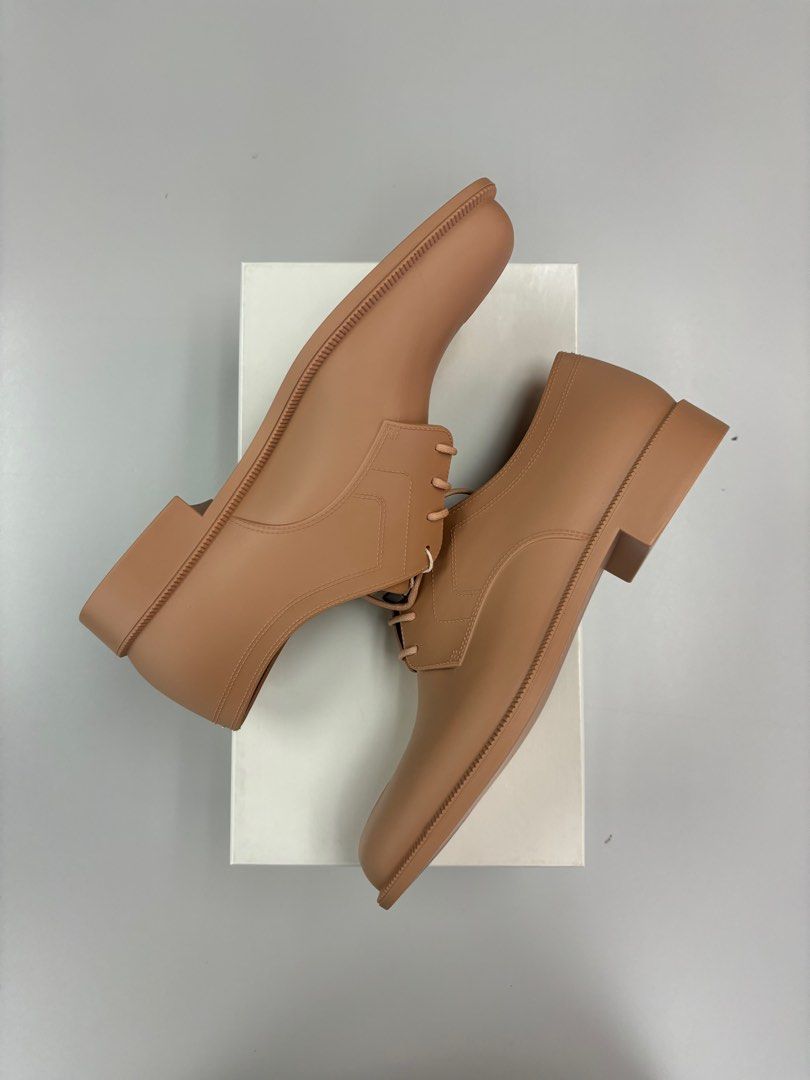 Maison Margiela Rubber Tabi shoes size 41 Carousell