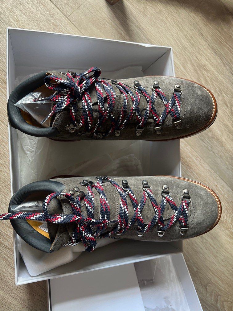 Moncler peak scarpa boots Carousell