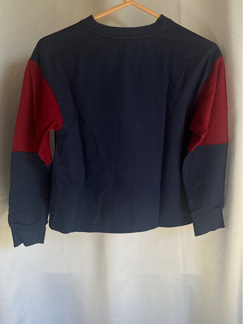 Free (Category: Coats, Jackets and Outerwear) located in Baguio. Submitted by declutterwithra (Listing ID 1311809905, Image 2). Description: Personal preloved Mossimo color blocked Can fit kids Free for any purchase.