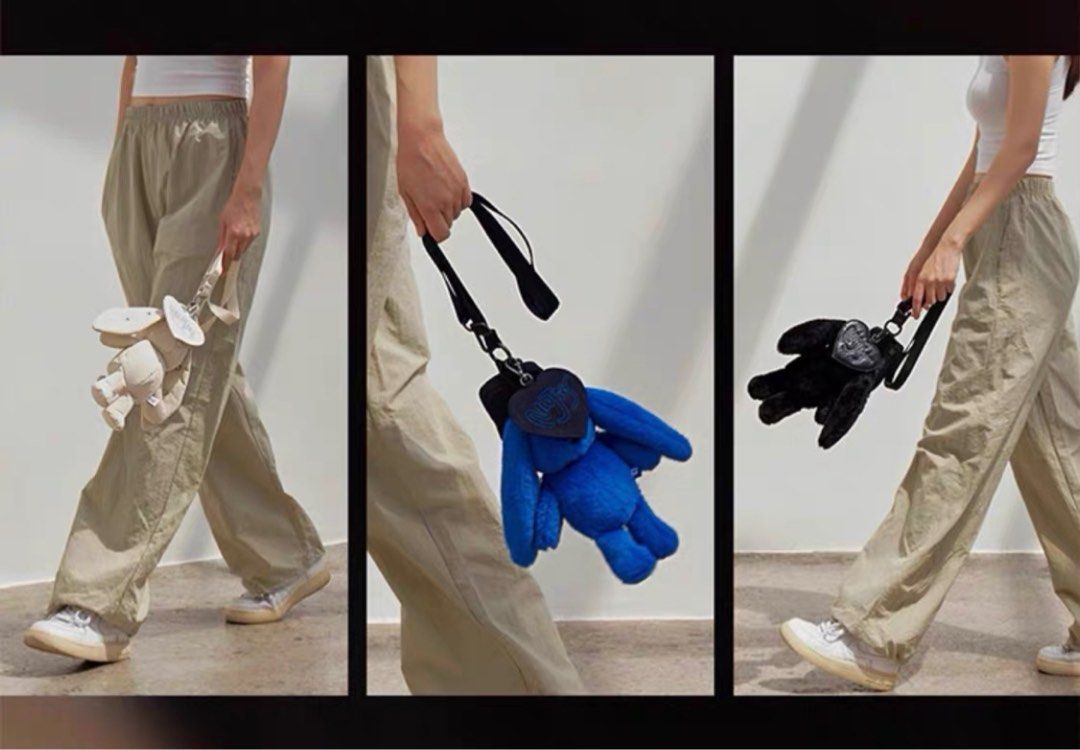 2025年最新】NewJeans coller ラビット ブラックの人気アイテム