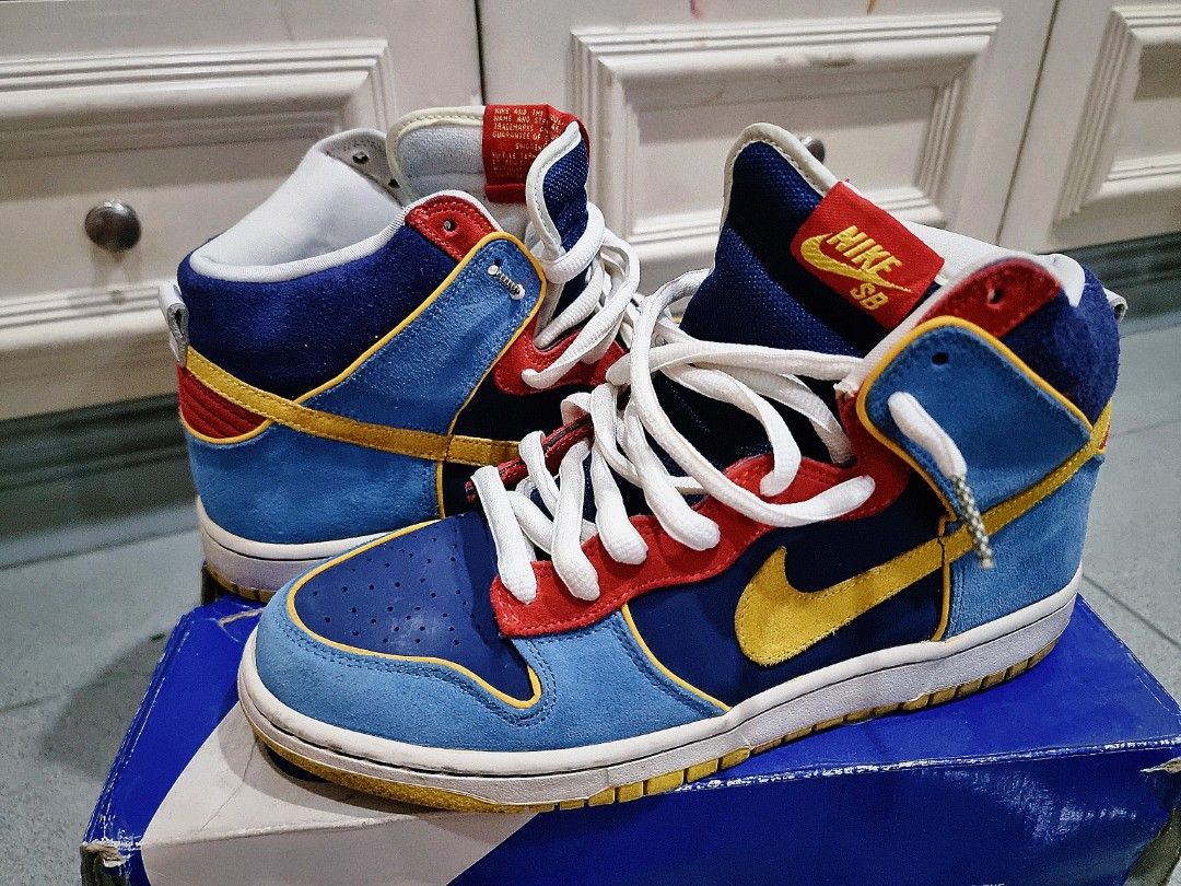 Nike SB Dunk High Pacman