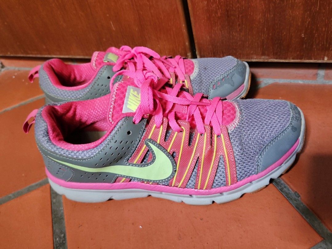 UK5.5 Nike Women s Flex Trail 2 Hiking Shoes Women s Fashion Footwear Sneakers on Carousell