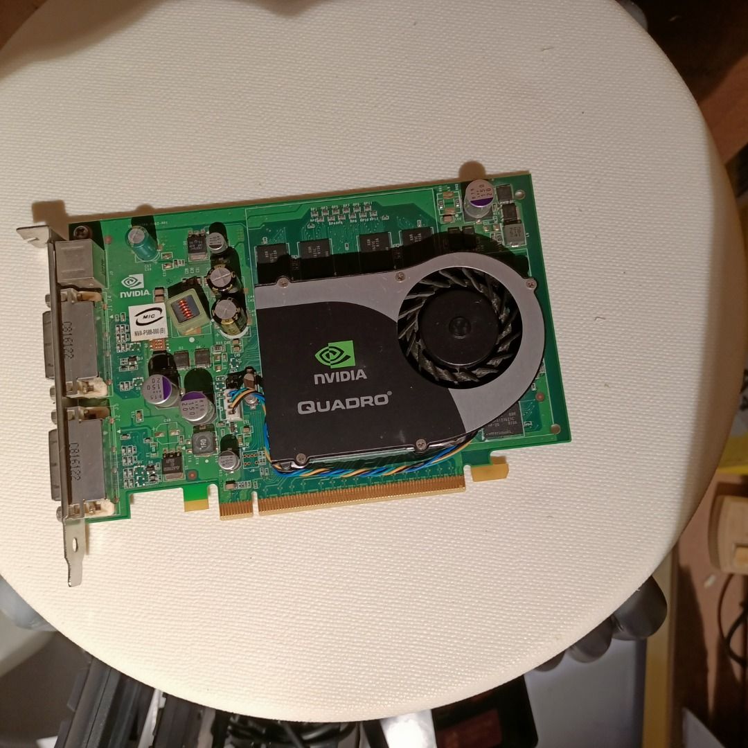 Nvidia Quadro FX1700 FX 1700 512mb GDDR2 128 bit Display Card Used