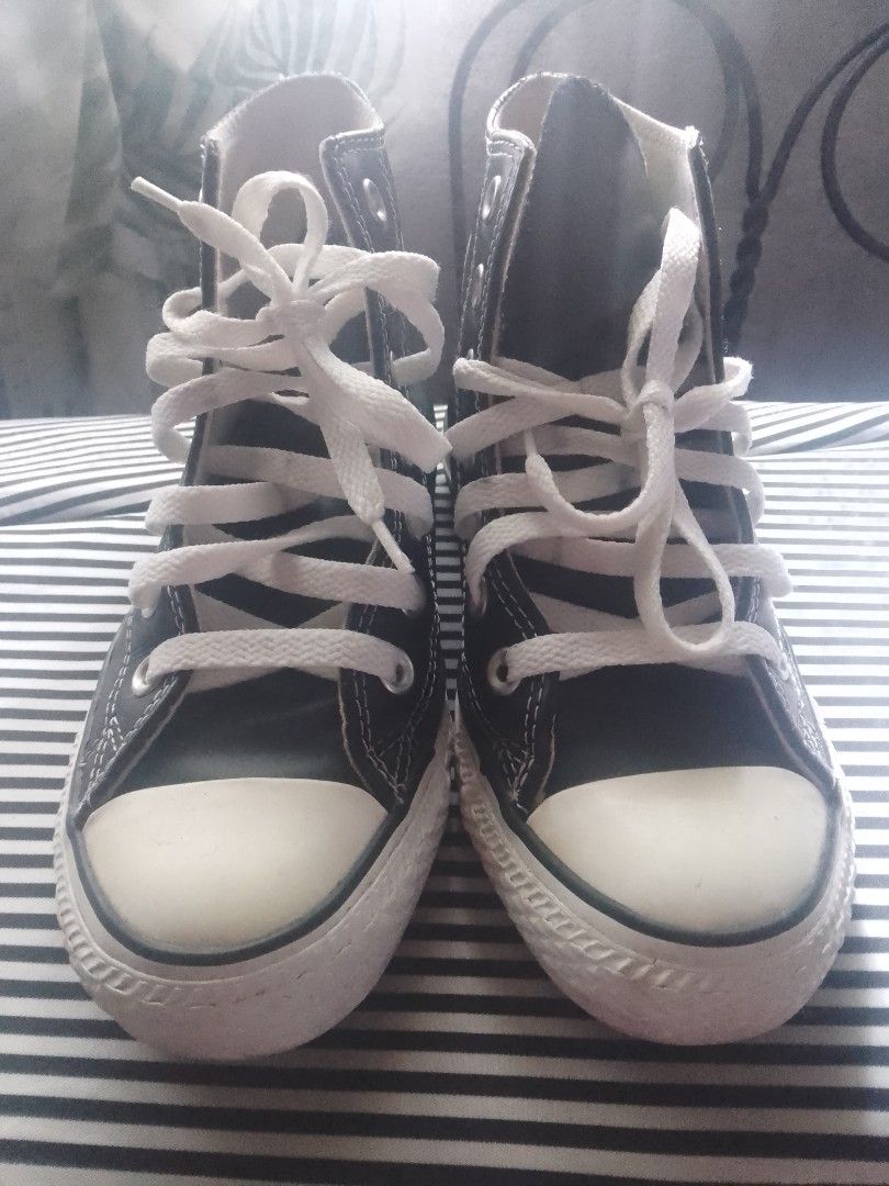 Original Leather Converse Size 3 1 2 Women s Fashion Footwear Sneakers on Carousell