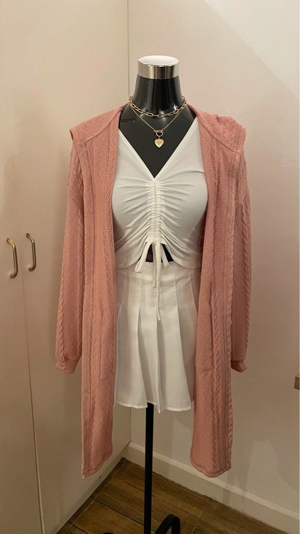 Pink Shein Cardigan (Category: Coats, Jackets and Outerwear) located in Quezon City. Submitted by declutterxcloset (Listing ID 1311713123, Image 1). Description: .