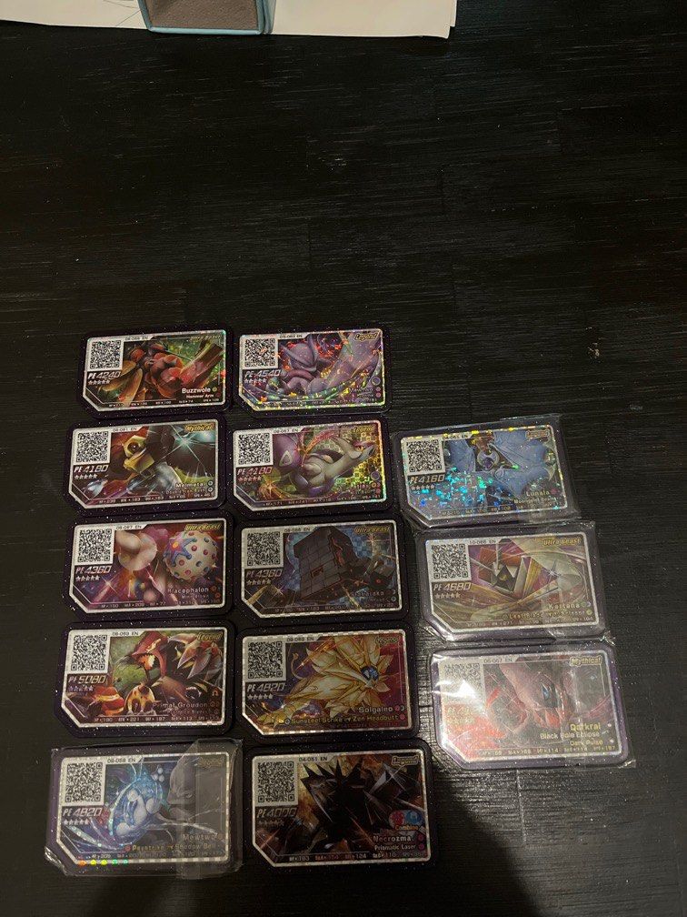 Pokémon disk (Category: Raw Cards) located in Singapore. Submitted by channirezz (Listing ID 1311852039, Image 1). Description: My brother used to collect this but now he doesn’t want it hence selling it Pm me for price .
