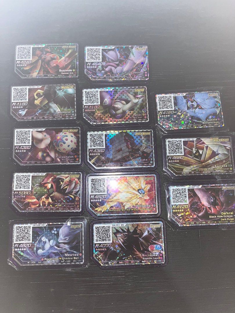Pokémon disk (Category: Raw Cards) located in Singapore. Submitted by channirezz (Listing ID 1311852039, Image 2). Description: My brother used to collect this but now he doesn’t want it hence selling it Pm me for price .