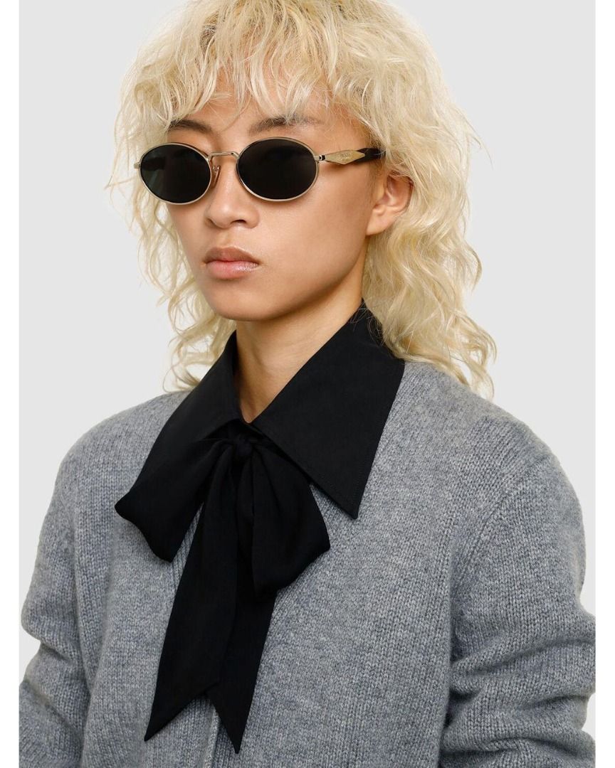 Prada oval sunglasses outlet