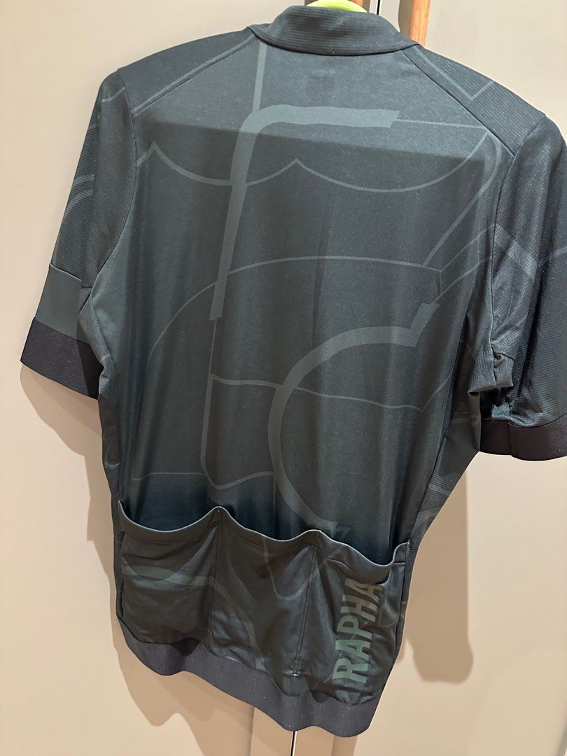Rapha jersey (Category: Activewear) located in Singapore. Submitted by rover23 (Listing ID 1311867251, Image 2). Description: Size M. Good condition and hardly wore it. .