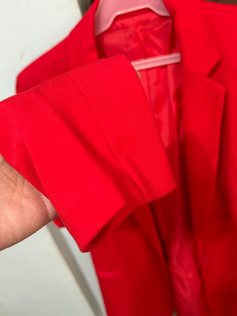 Red Blazer Jersey Elegant Classy Office Workwear (Category: Others Tops) located in Quezon City. Submitted by d.choice (Listing ID 1311764335, Image 2). Description: HQ blazer Fits Small to Medium Perfect for office and school Could go from casual to formal seemlessly.