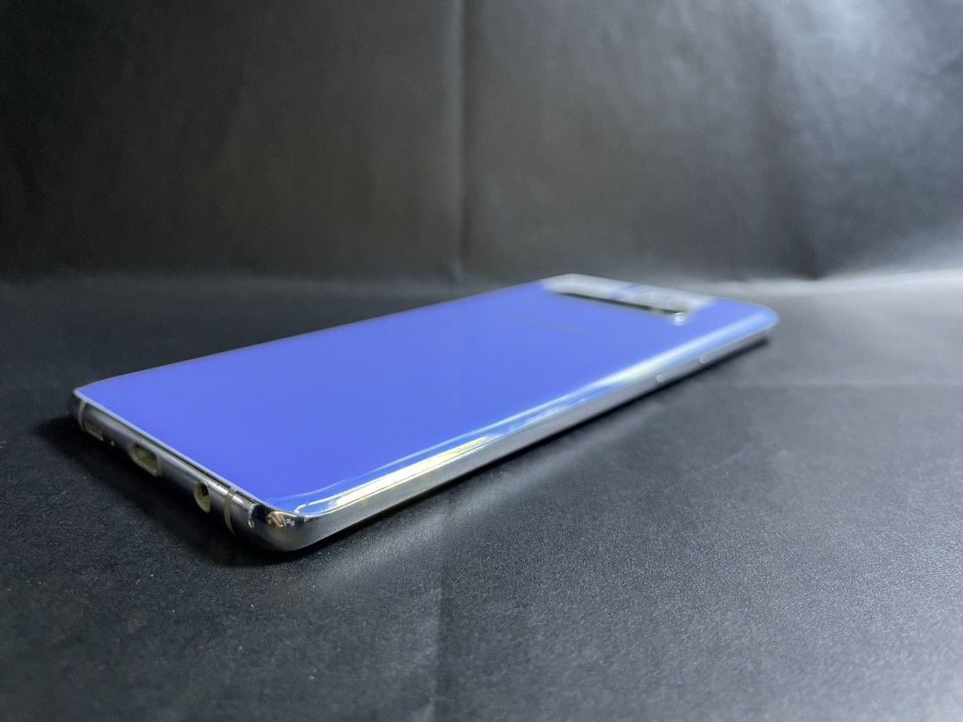 SAMSUNG s10 plus (Category: Samsung) located in Quezon City. Submitted by mubrogadgets (Listing ID 1311731847, Image 3). Description: SUPER SALE!!! 🔥SAMSUNG S10 plus ❤️ for sale or swap ₱9000 WE ACCEPT CASH ON DELIVERY VIA LBC IN ALL PART OF PHILLIPINES AND LALAMOVE FOR IN METRO MANILA SAGOT NYO PO SHIPPING FEE No issue no history of repair or issue ➡️Super linaw ng both camera ➡️Flagship Phone ➡️gaming Phone • 128GB | 8GB • NTC •Dynamic AMOLED,