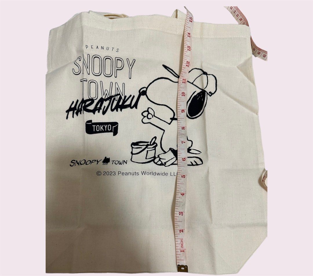 Snoopy Shinjuku tote bag (Category: Tote Bags) located in Muntinlupa City. Submitted by yu__stuff (Listing ID 1306489024, Image 3). Description: .