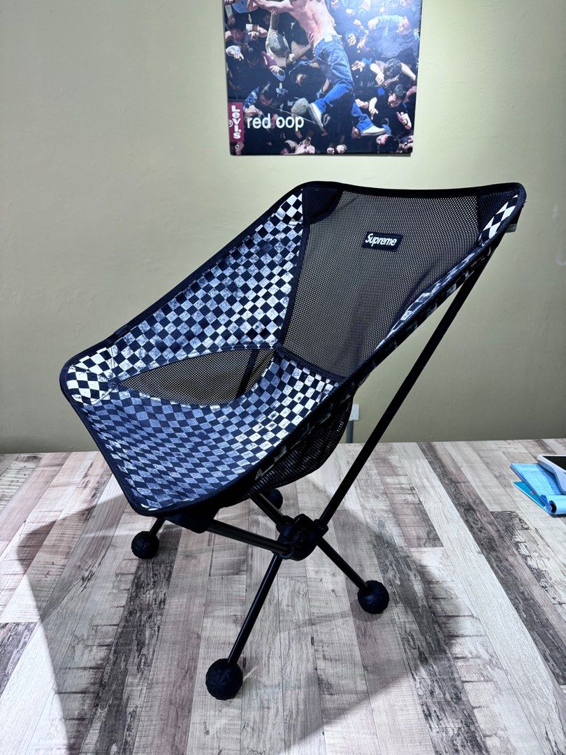 Supreme helinox chair top