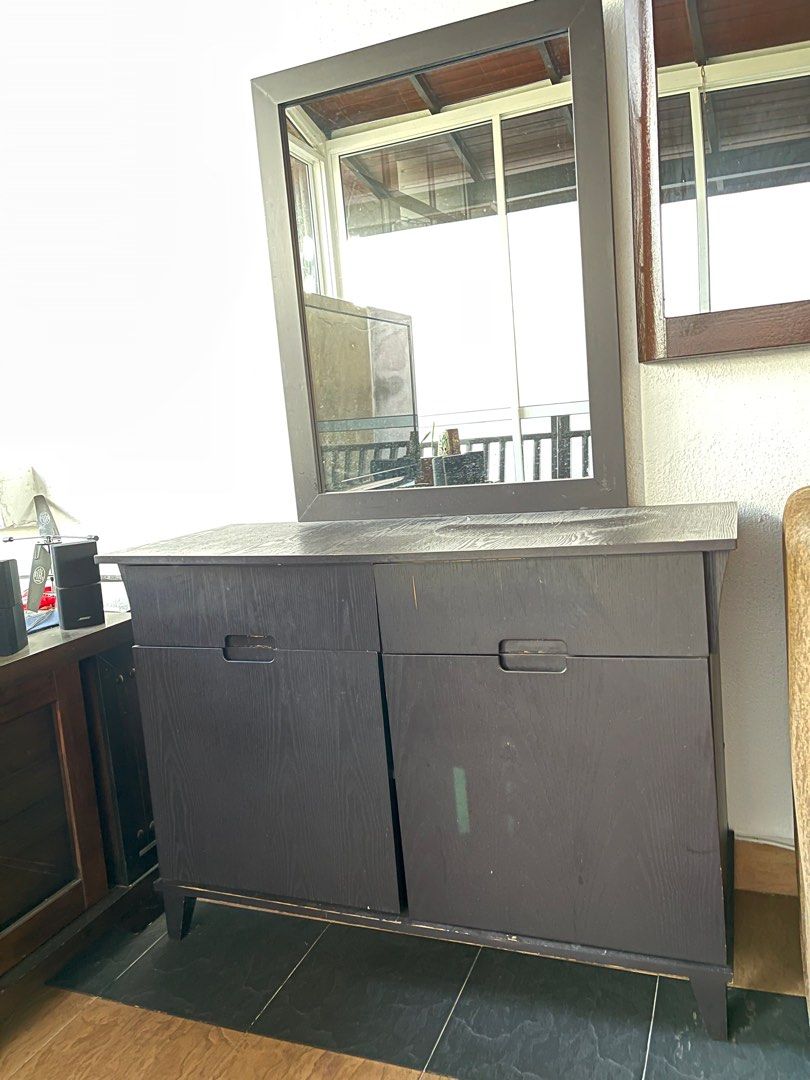 Wardrobe & Dressing Table (Category: Shelves, Cabinets & Racks) located in Shah Alam. Submitted by coffee_kuih (Listing ID 1311736708, Image 2). Description: Selling these three items in combo. 2 wardrobes & 1 dressing table. RM150 for all. Delivery to be arranged by buyer. No further nego..