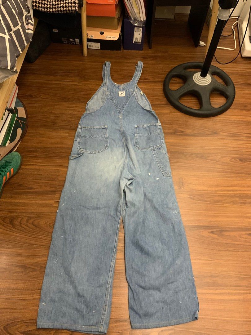 70s true vintage paint splattered Lee overalls (Category: Jeans) located in Quezon City. Submitted by andres1128 (Listing ID 1313601485, Image 2). Description: 70s true vintage paint splattered lee overalls 33 x 39 (from waist) 25 (inseam) .