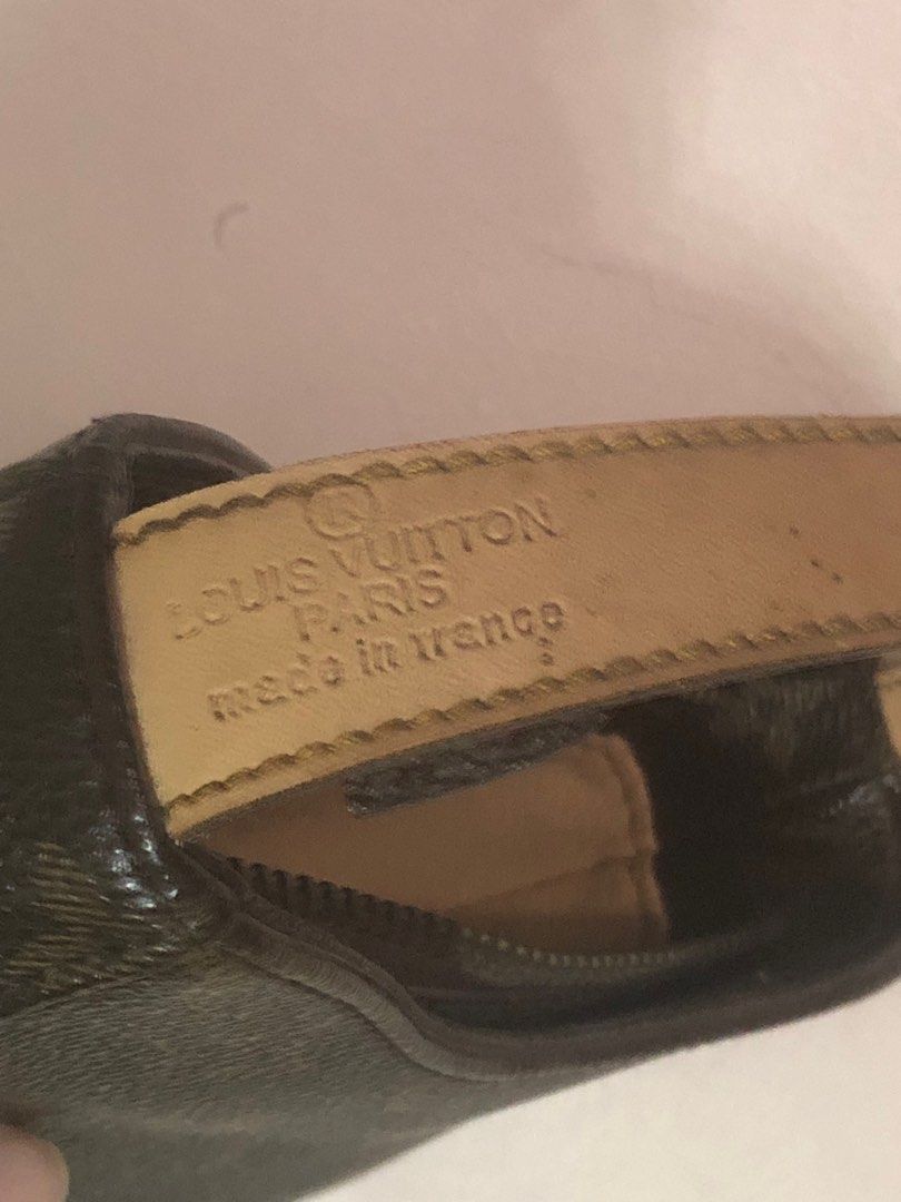 ₊✧ Vintage Louis Vuitton Monogram (Category: Luxury Bags & Wallets) located in Angeles City. Submitted by hoelyfinds (Listing ID 1313448363, Image 3). Description: 🧺 up for trade 🧺 open for layaway 🧺 needs sum cleaning and restoration 🧺 with signs of usage 🧺 7/10 overall condi 🧺 idk how much is this so pls dm me ur reasonable offer .