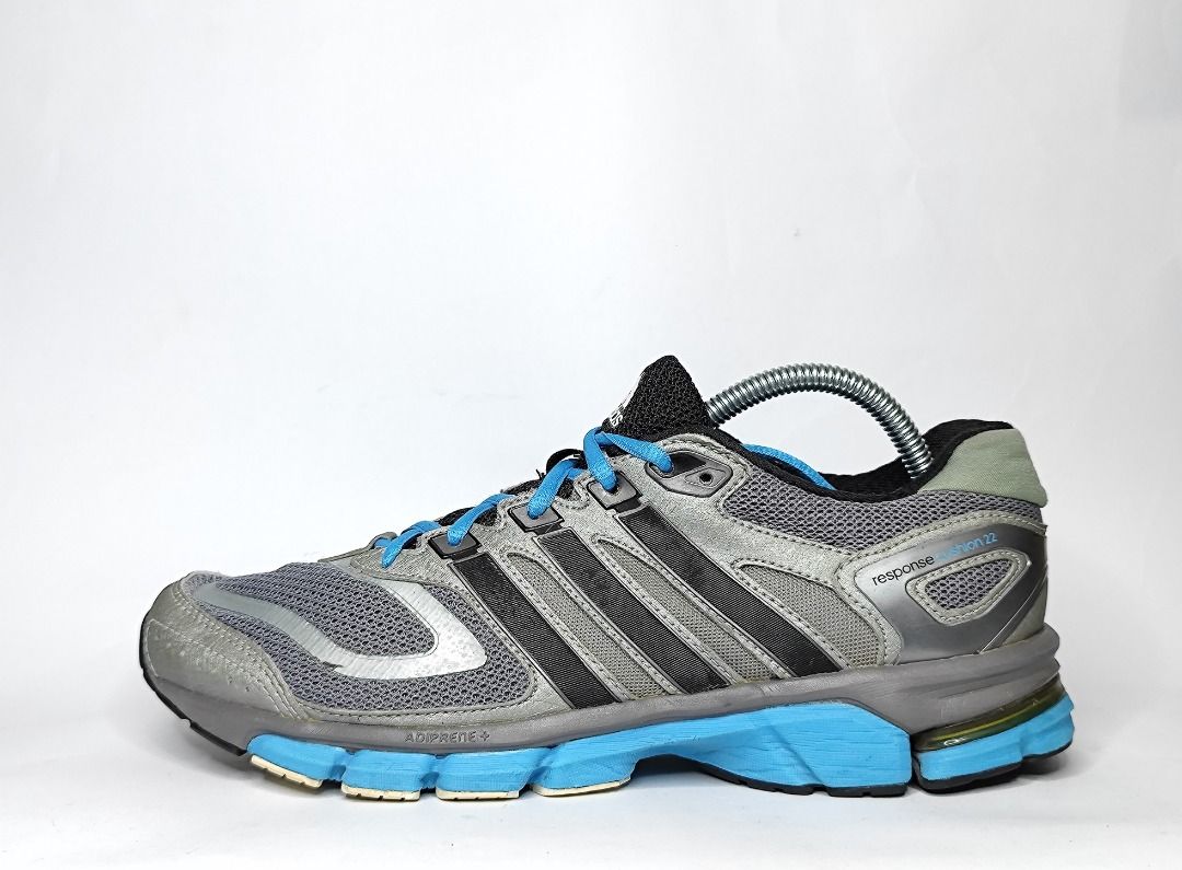 Adidas Response Cushion 22 M Fesyen Pria Sepatu Sneakers di Carousell