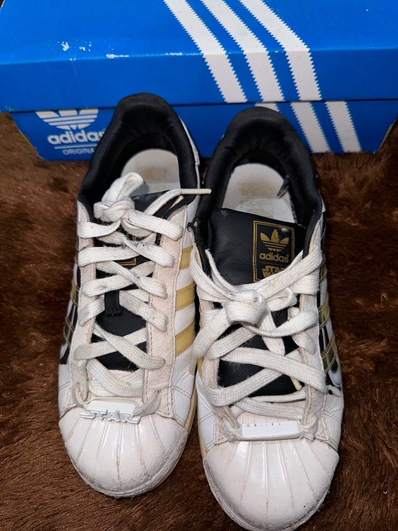 Adidas superstar starwars stormtrooper