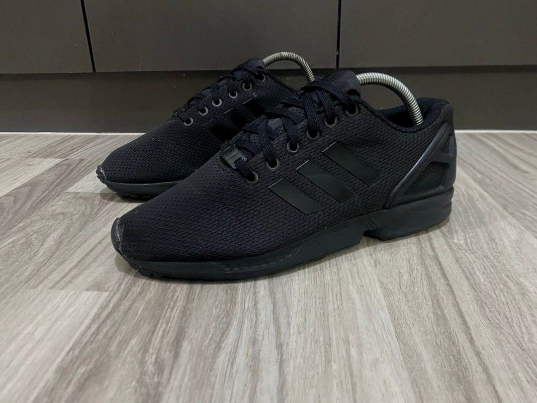 Adidas zx flux triple black uk hotsell