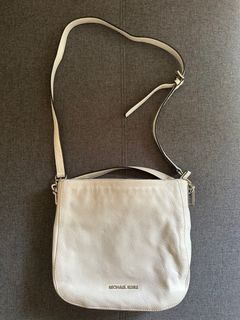(Category: ) located in . Submitted by shopnb (Listing ID 1313447174, Image 1). Description: .
