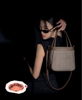 (Kategori: ) berada di . Dikirim oleh curatedbysil (ID iklan 1313530576, Gambar 1). Deskripsi: .