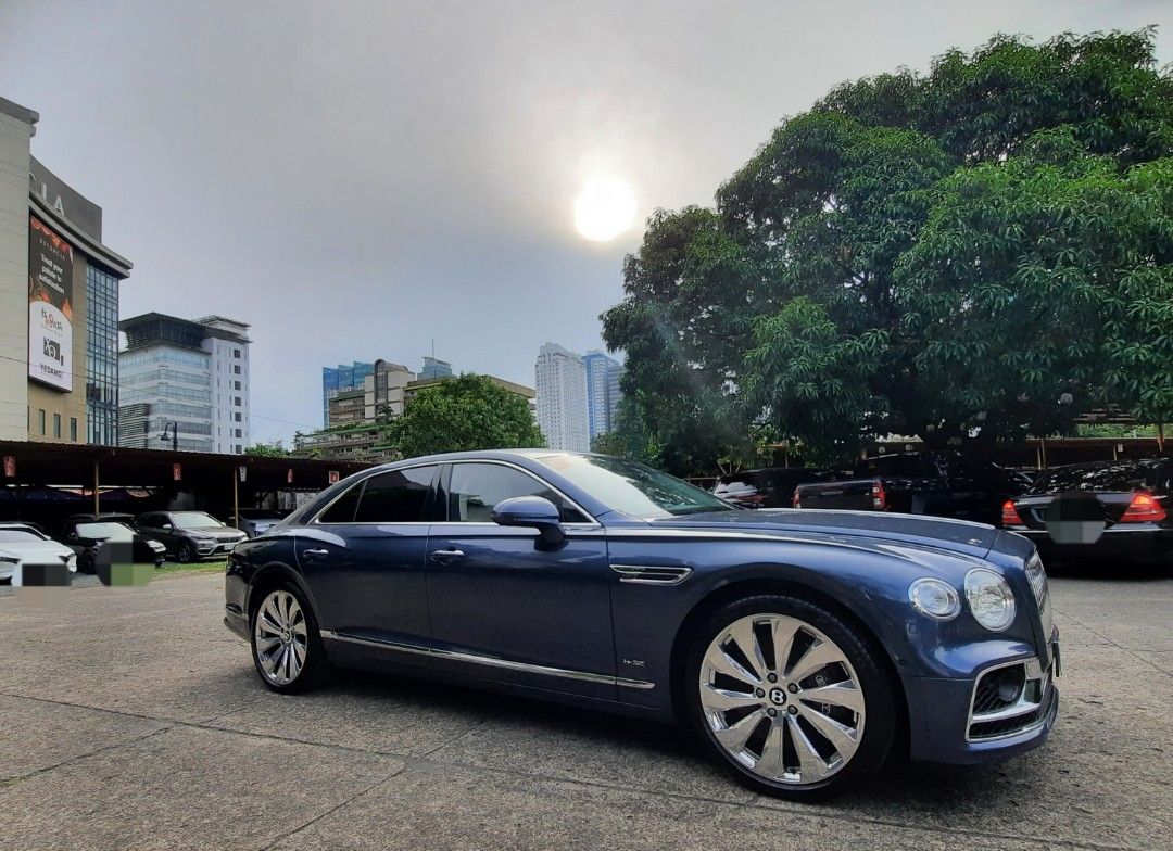 Bentley Flying Spur Auto (Category: Used Cars) located in Pasig City. Submitted by moimoigo (Listing ID 1313447488, Image 3). Description: Bentley Flying Spur 2020 Automatic Gasoline 505kms Look for: Moises Go. +639178359800 Park N' Sell.
