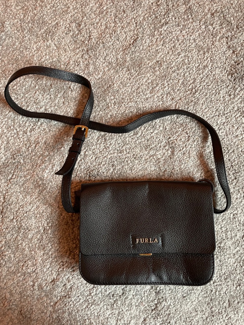 Furla sveva leather crossbody bag sales