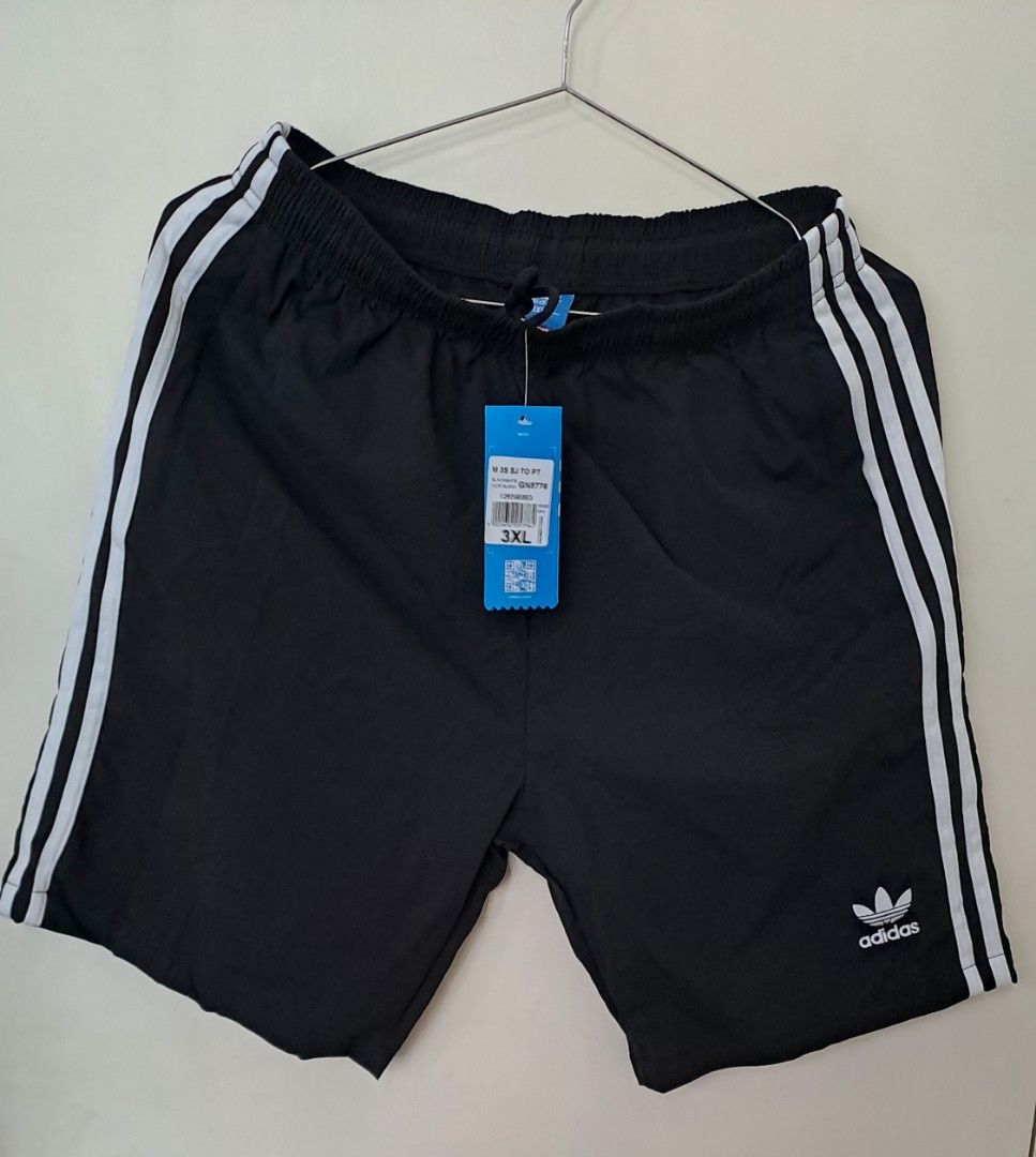 Adidas orginal shorts 2025