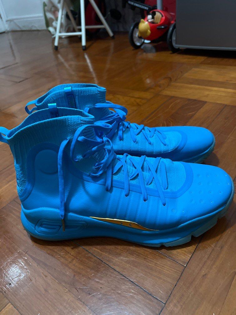 curry retro flooded(blue), 男裝, 鞋, 波鞋- Carousell