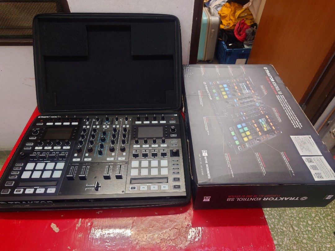 DJ controller (Category: Other Audio Equipment) located in Kuala Lumpur. Submitted by maxluo (Listing ID 1313425211, Image 2). Description: come with original box & UDG Bag , 4+4 Channel Remix Deck Faders Integrated Professional Audio Interface Dual High Resolution Displays LED-Guided Touchstrip Controls Standalone 4-Channel Mixer Operation Includes TRAKTOR SCRATCH PRO 2 Browse Library and Monitor Effects 16 Color-Coded Pads Improvise On the Fly 