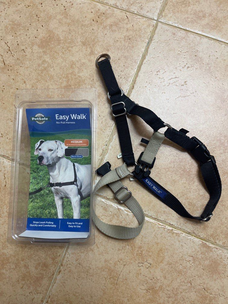 Easy walk harness size M Carousell