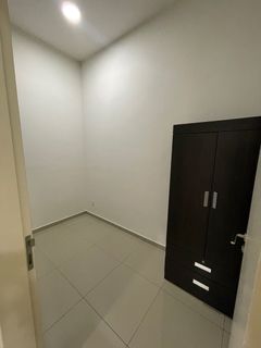 (Category: ) located in . Submitted by amirul_razak98 (Listing ID 1313448093, Image 1). Description: .