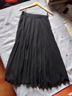 (Category: ) located in . Submitted by zbeth_closet (Listing ID 1313488947, Image 1). Description: .