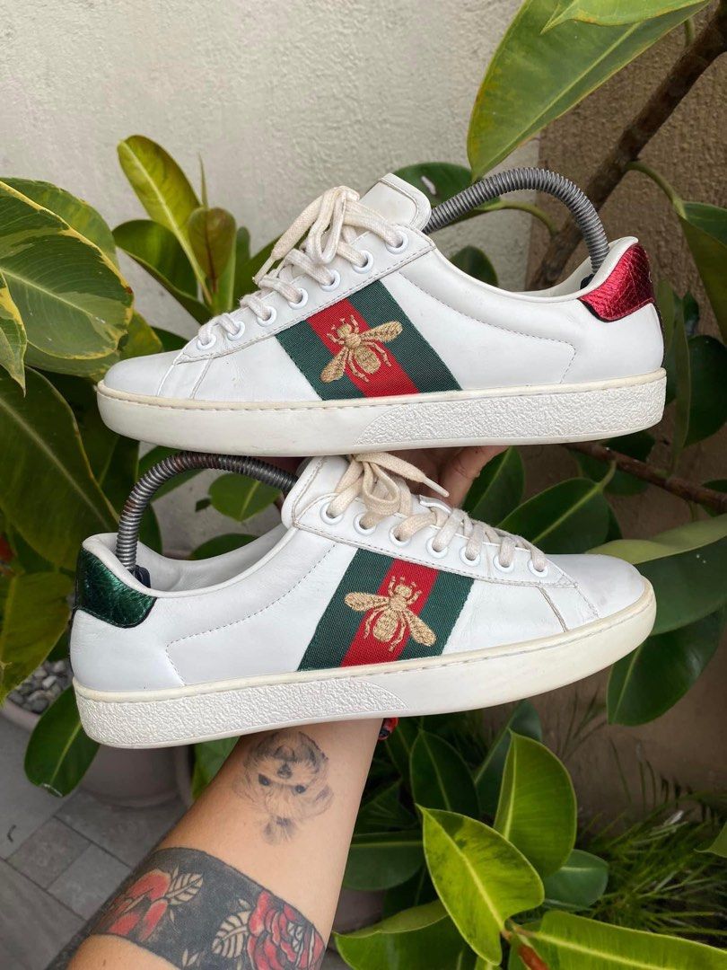 Gucci embroidered bee discount