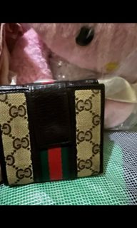 (Category: ) located in . Submitted by uptrendglam (Listing ID 1313548120, Image 1). Description: .