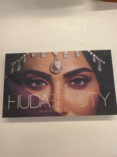 (Category: ) located in . Submitted by makeupstash (Listing ID 1313470310, Image 1). Description: .