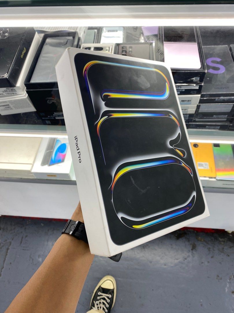 iPad Pro 11 inch 512gb (M4) Wi-Fi (Category: iPad) located in San Juan City. Submitted by rodelmarllemit (Listing ID 1313482966, Image 2). Description: ₱67,900 Brand new iPad Pro 11-inch (M4) Wi-Fi Rom: 512gb Ram: 8gb Color: Space Black with Standard Glass 1 year warranty 7 days replacement Facebook Page: •Helu’s Gadgets Txt or Call •09266836637 Mode of Payment: •Cash •Bank Transfer •GCash & Paymaya Installment: •Credit Card •Ggives •Cash on Deli
