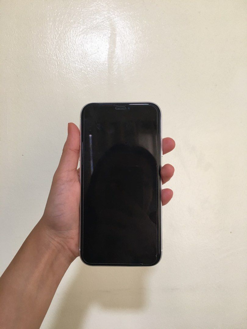 iPhone Xr 256GB (Category: iPhone X Series) located in Cabuyao City. Submitted by smariya (Listing ID 1313438023, Image 2). Description: iPhone Xr 256 GB ✅Unit and case only ✅81% Battery Health pero matagal ma lowbat ✅Factory Unlock ✅ iOS 17.5.1 updated ✅ Reset all you want (Lady Owner) 📩 PM for more information - My white dot sa screen pero hindi nakaka-affect sa performance ng phone 📍 Cabuyao Laguna. thru LBC/Lalamove Rfs: funds for tuition..