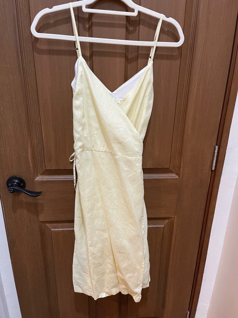 La Oceann Custom Santorini Dress - Wheat (Category: Dresses) located in Muntinlupa City. Submitted by patchessss (Listing ID 1313558213, Image 2). Description: Worn once Check my profile for La Oceann and Wear Anika bundle deals! .