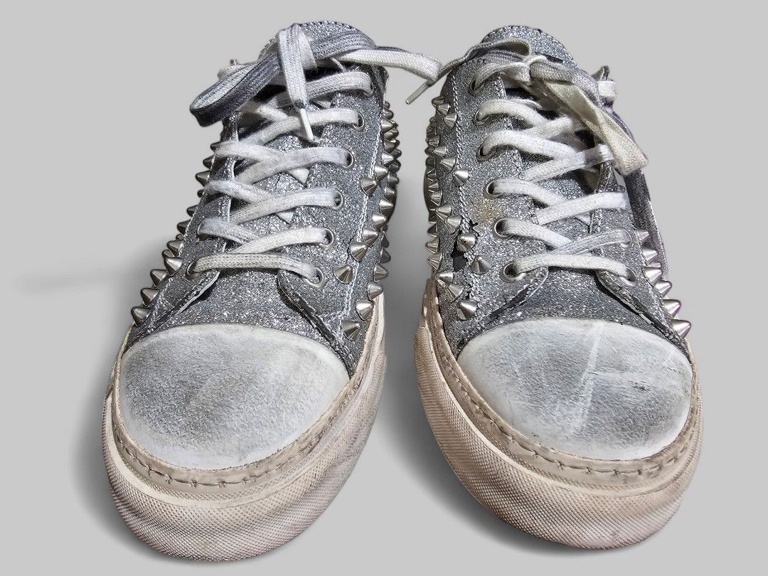 Metal Gienchi Distressed sneaker italy Women s Fashion Footwear Sneakers on Carousell