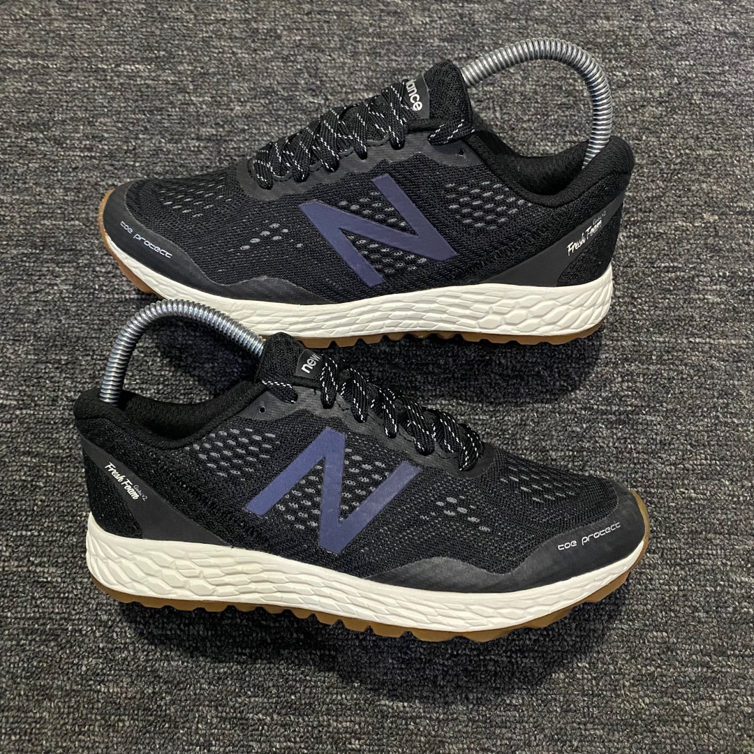 NEW BALANCE FRESH FOAM GOBI V2