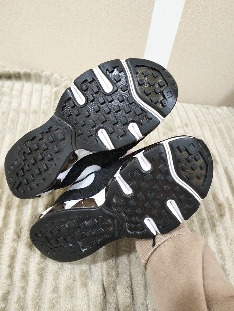 Air max tailwind 8 black 2025